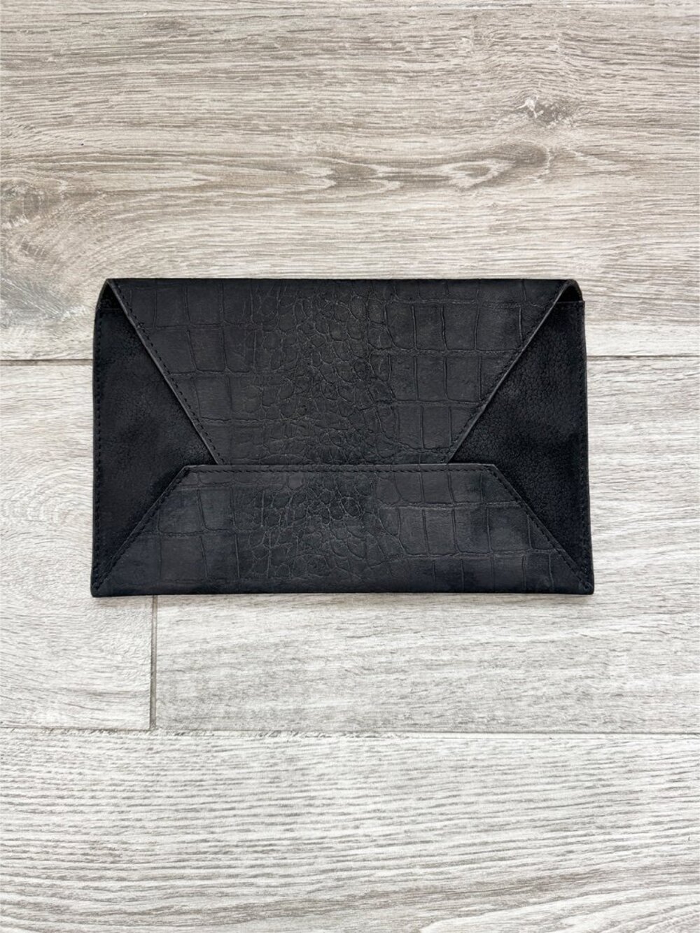 EUC Barneys New York Jill Nubuck Leather Croc Embossed Black Envelope Clutch